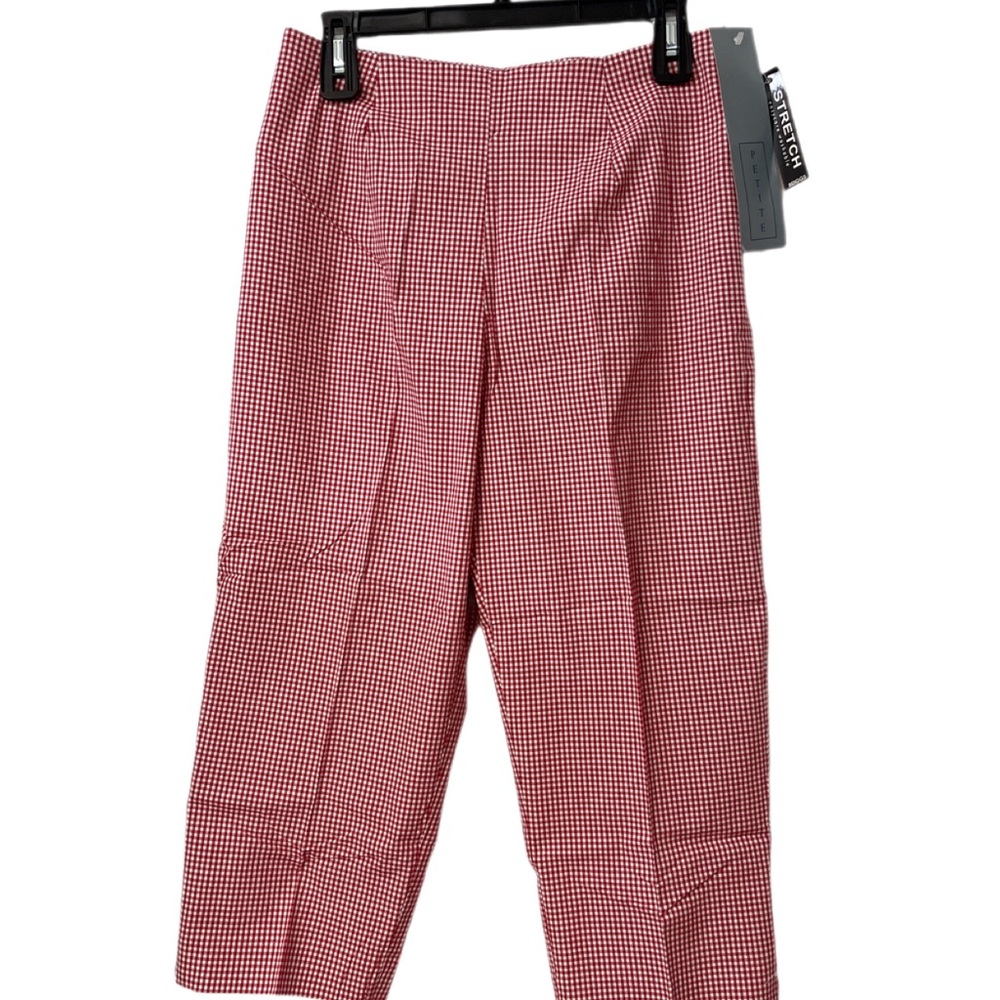 Briggs New York Red and White Petite Pants